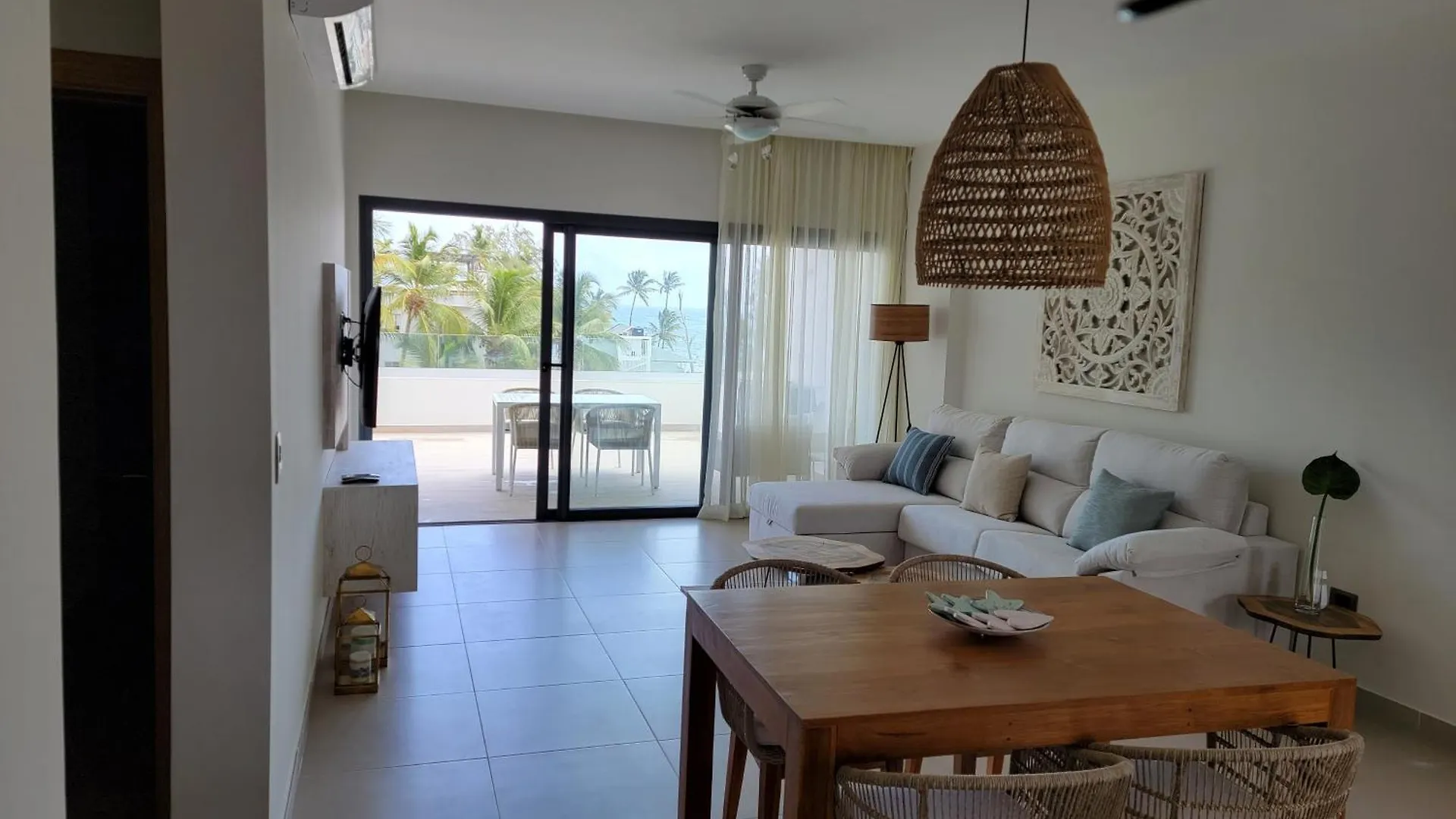Apartment With Private Picuzzi 30M From The Beach Πούντα Κάνα